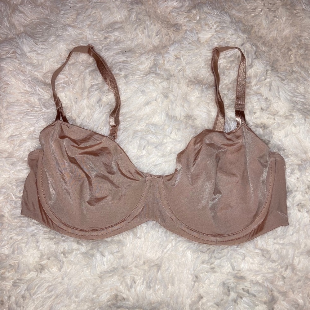 Unlined VS satin convertible bra